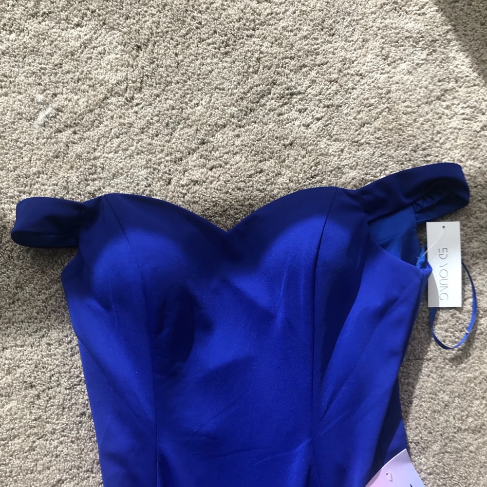 Off the shoulder mermaid prom dress - Picture 2 of 3